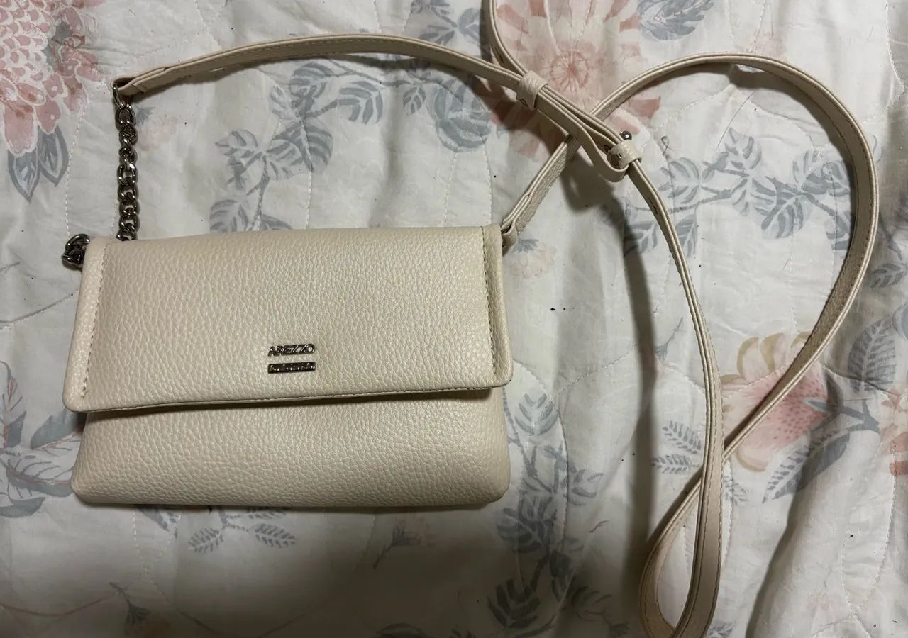 Bolsa Arezzo transversal 