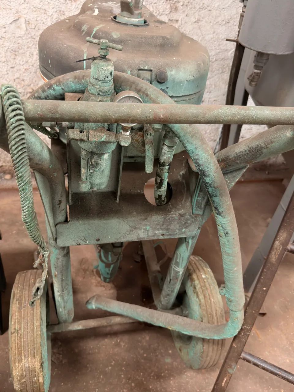 Conjunto de Pintura Industrial - Airless Graco Xtreme X70 + Tanque de Pressão Nortof 50L - Foto 4