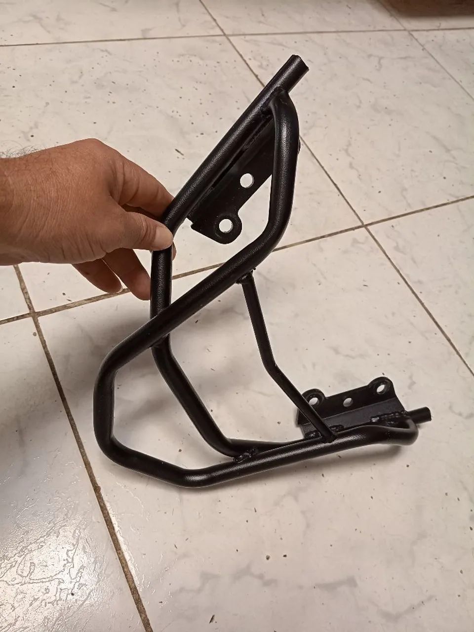 Suporte bagageiro para moto Lander - Foto 2