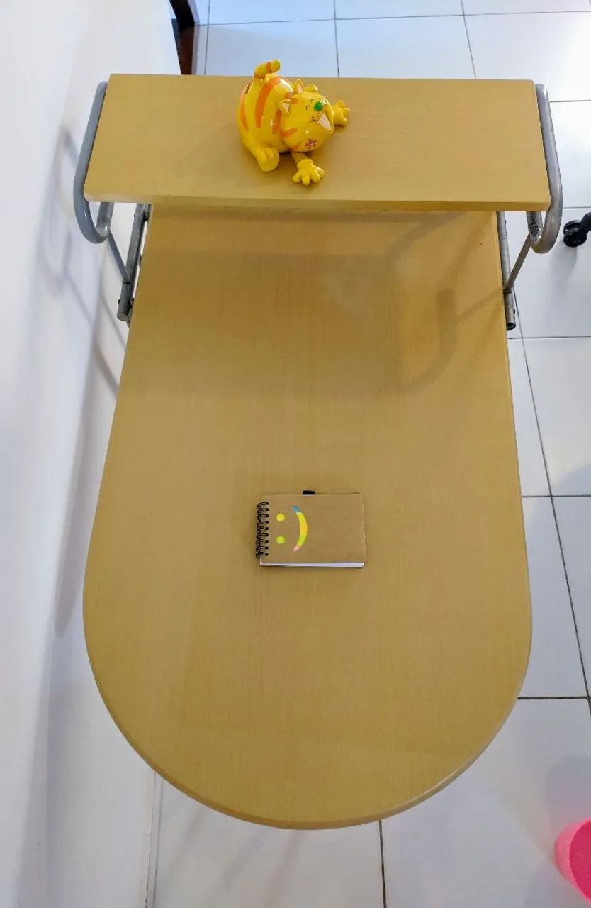 Mesa de estudos - Foto 4
