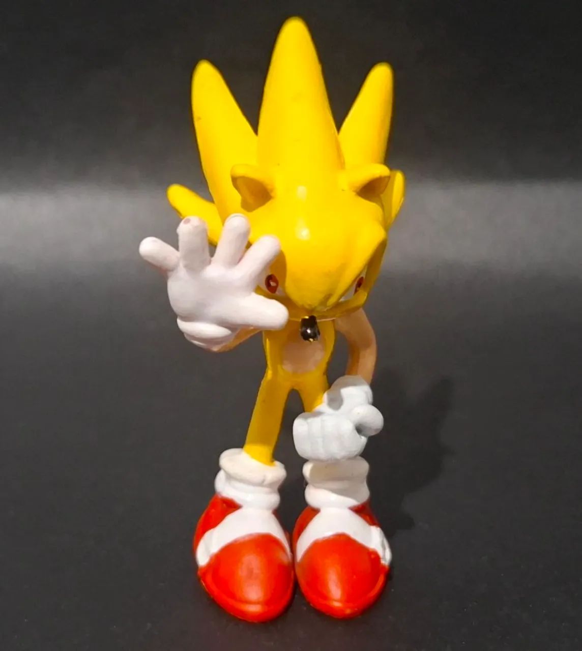 Sonic Dourado miniatura Colecionável Original Sega