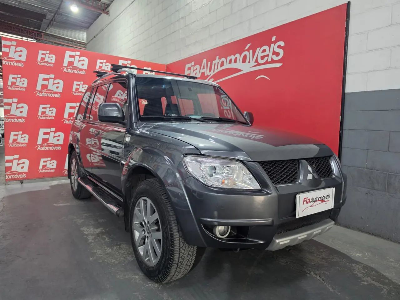 Mitsubishi Pajero Pajero TR4 2.0/ 2.0 Flex 16V 4x4 Aut. 2015