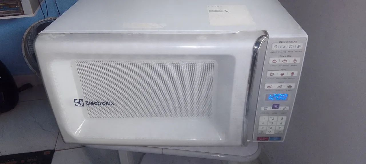 Microondas eletrolux 34litros 