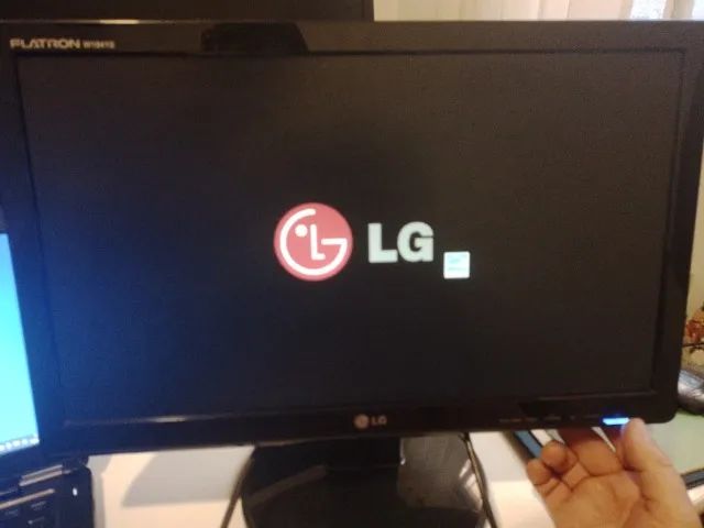Monitor LG Flatron W1941S  - Foto 2