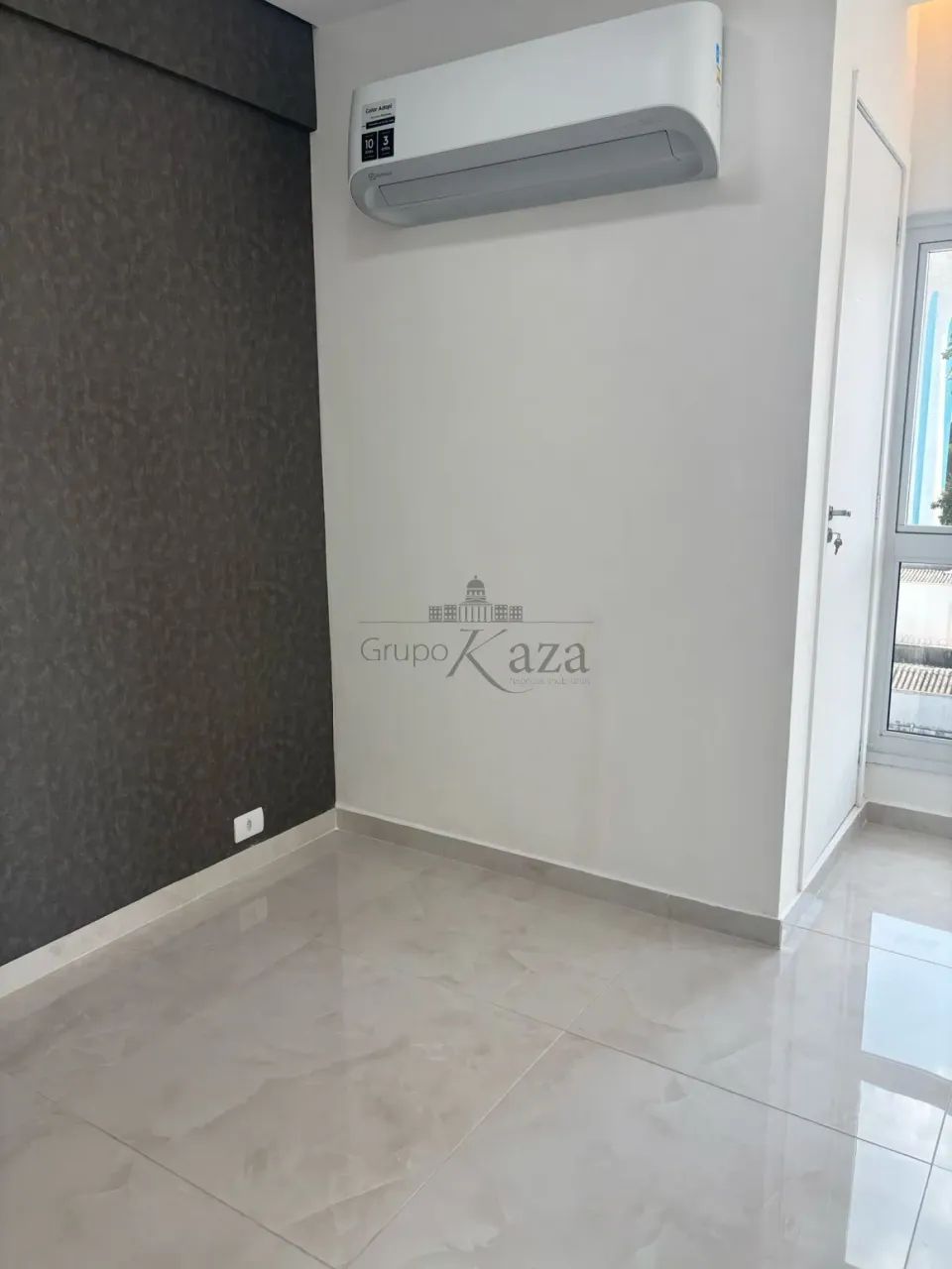 Oportunidade - Sala Comercial - Edifício Downtown Offices & Mall - Centro - 24m². - Foto 2