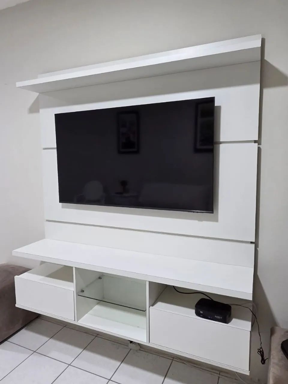 TV - Full HD - semi nova 