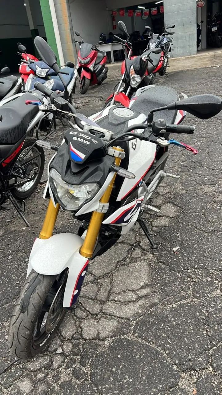 BMW G310r