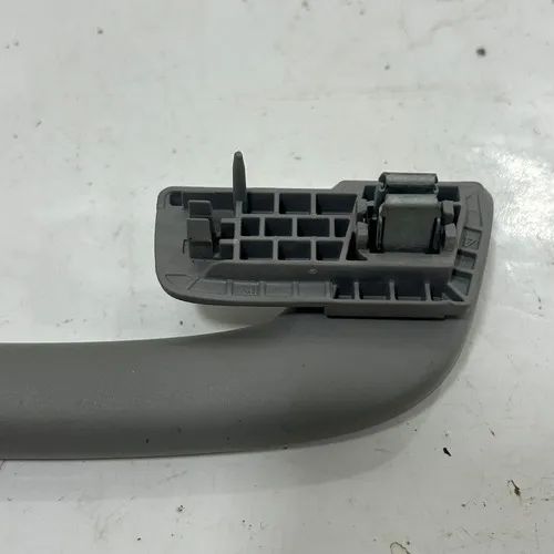 Alça Teto Pqp Bmw 120i 2.0 2014 A 2016 Traseira Direita Cinza - Foto 3