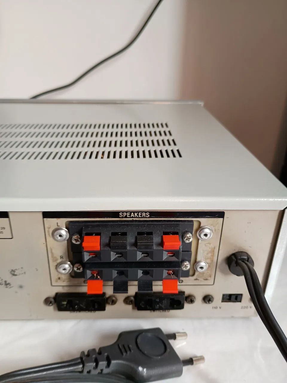Amplificador Gradiente model 86 revisado  - Foto 5