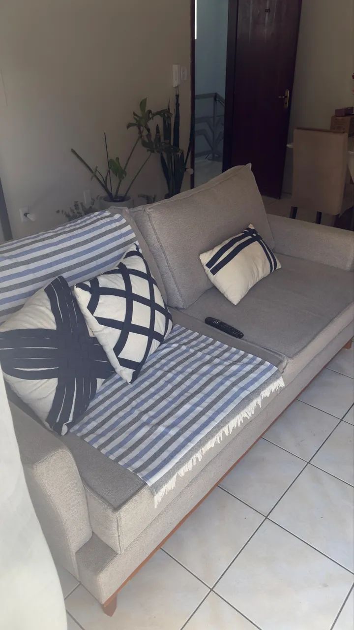 Sofá 3 lugares em ótimo estado  - Foto 3