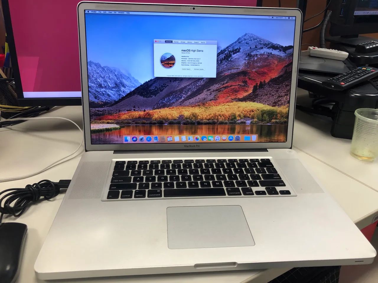 MacBook Pro (17-inch, Mid 2010) - Notebooks - Vila Pires, Santo