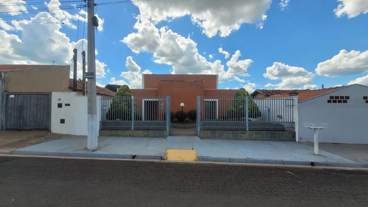 Sala Comercial para Venda em São Manuel, Centro, 2 dormitórios, 2 banheiros