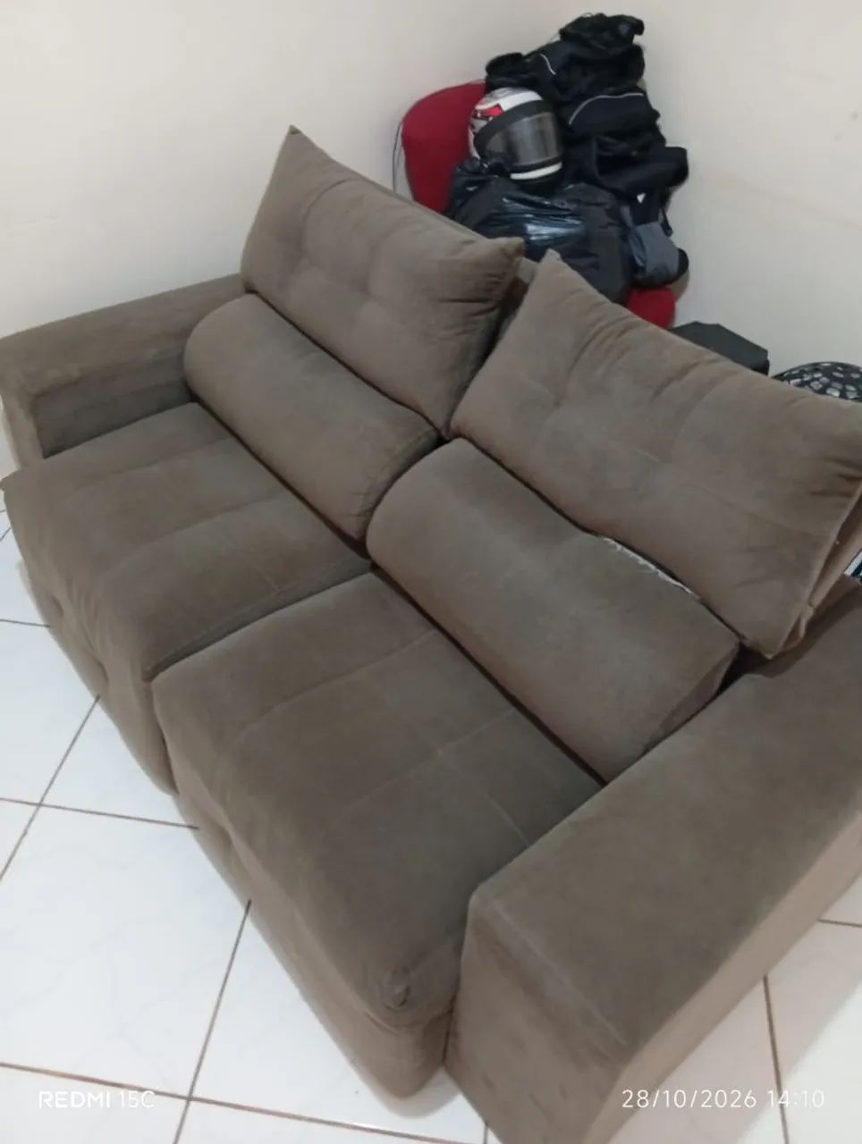Sofa retrátil marrom 2 lugares