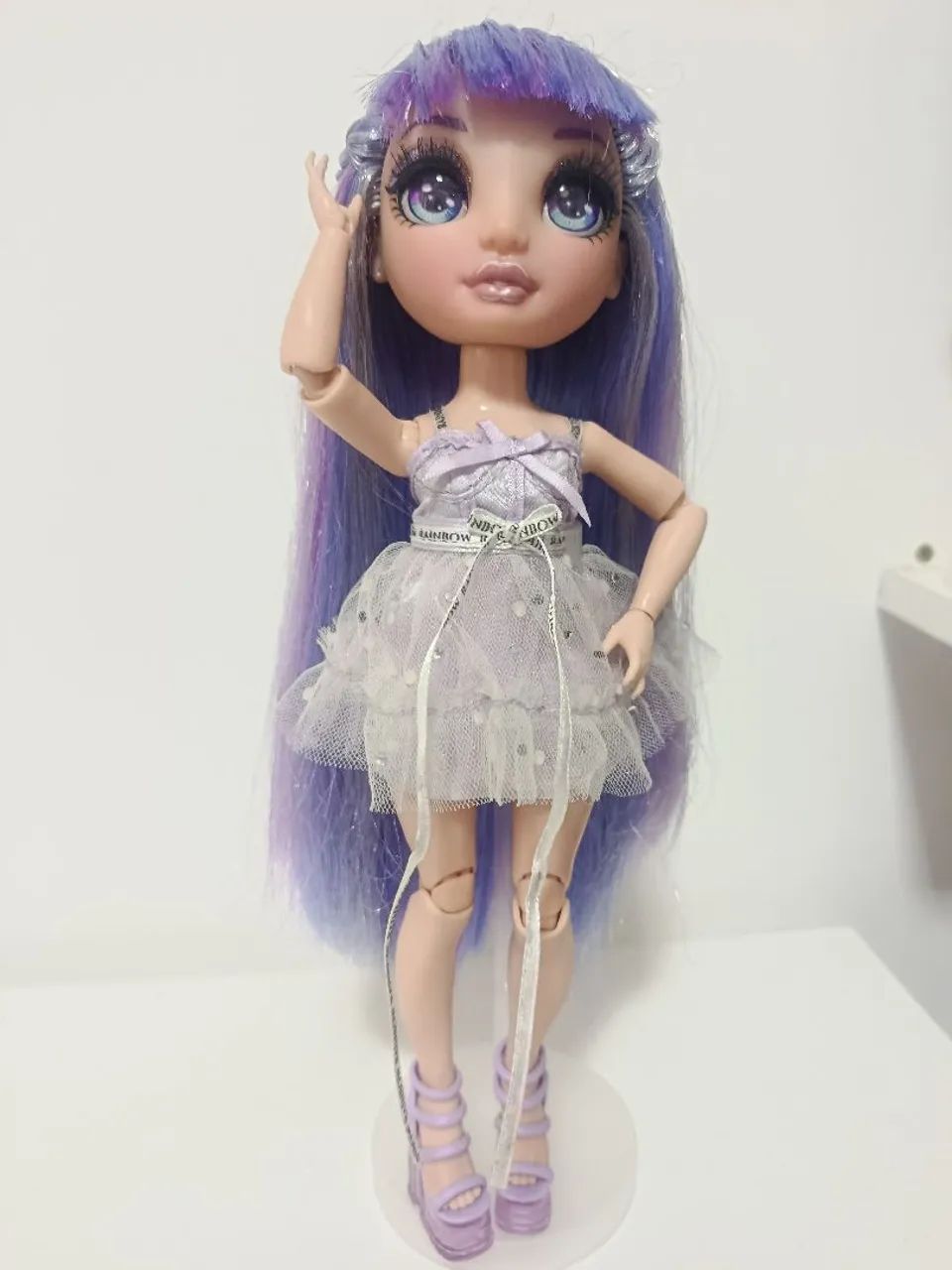 Boneca rainbow high Violet