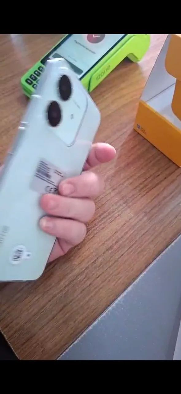 Realme 60x - Foto 2
