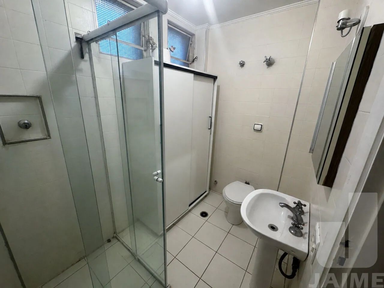 Apartamento com 02 dormitórios e 1 vaga em Santa Cecilia - Foto 5