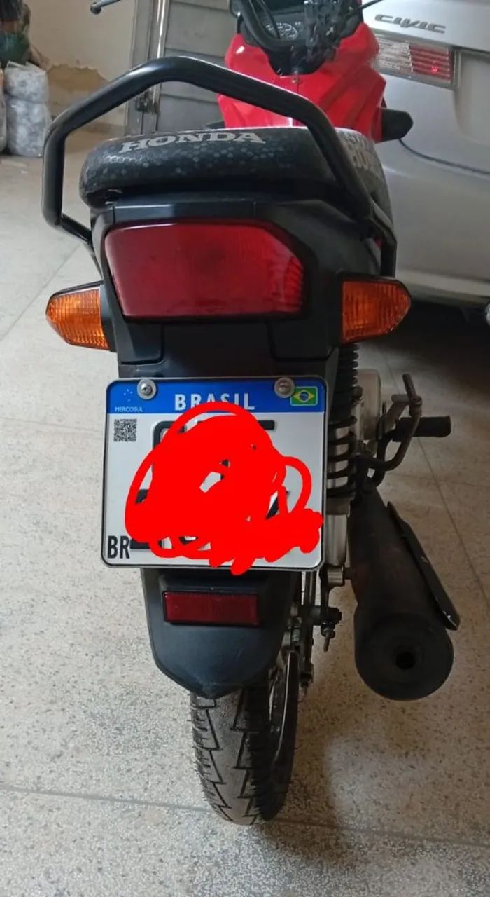 Moto bem conservada 