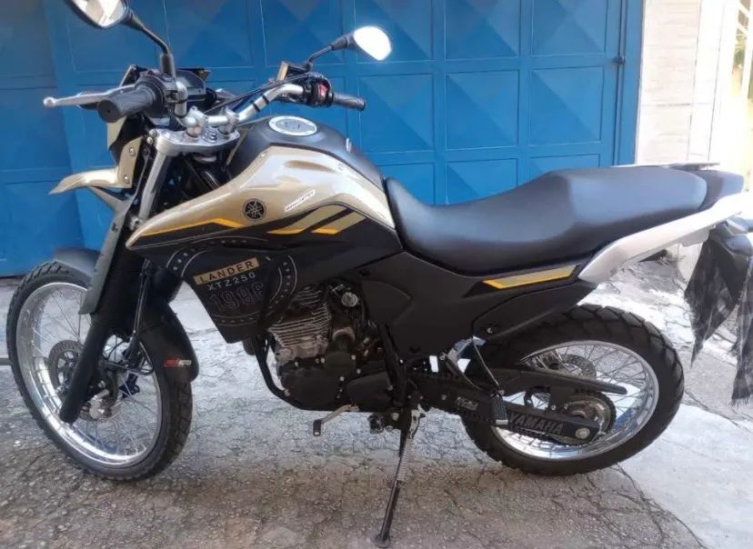 XTZ 250 Yamaha 2024 - Foto 2