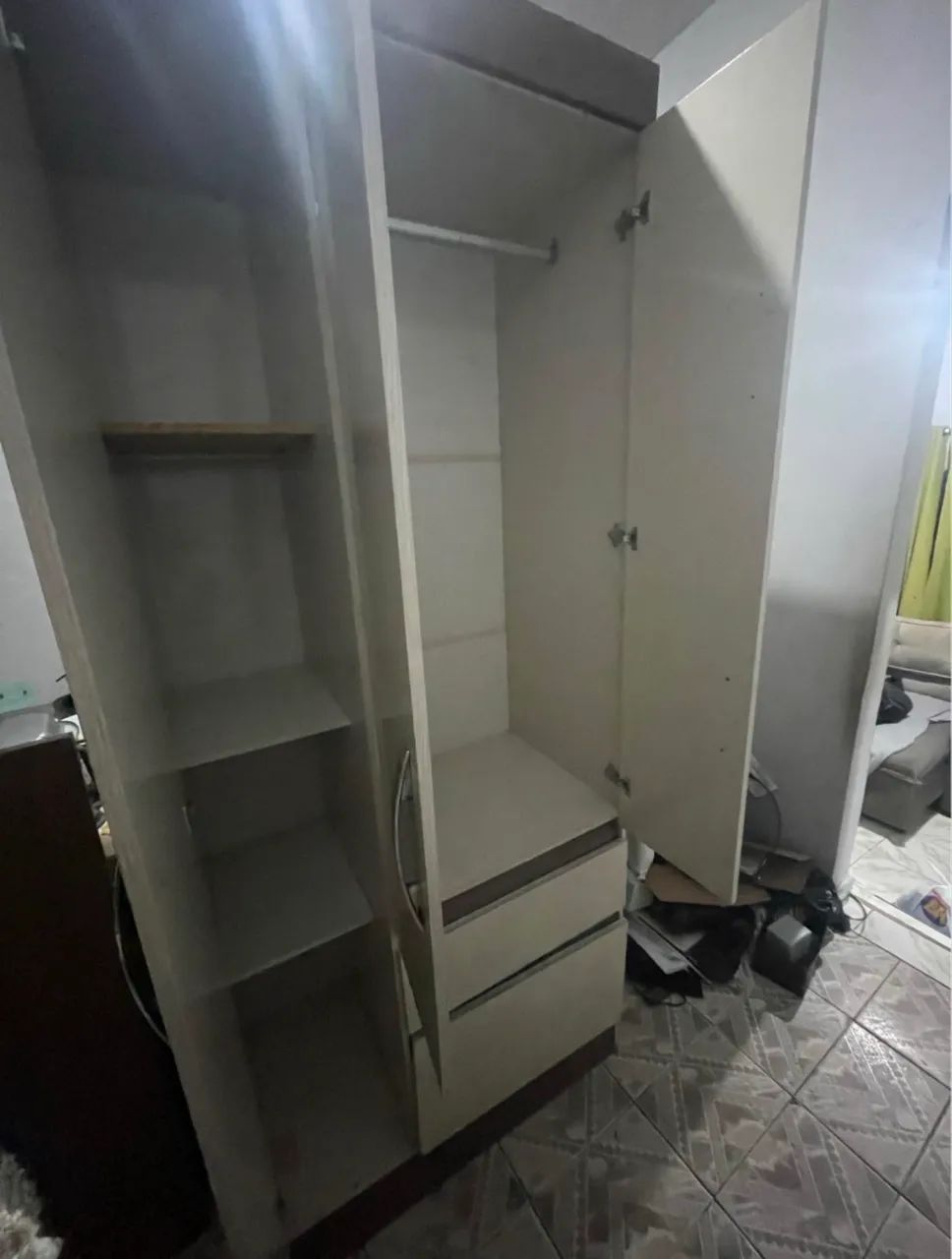 Guarda-roupas de solteiro - Foto 2
