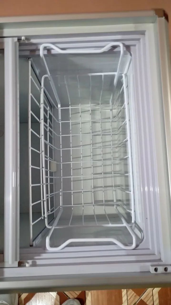 Freezer horizontal compacto expositor 138L  - Foto 3