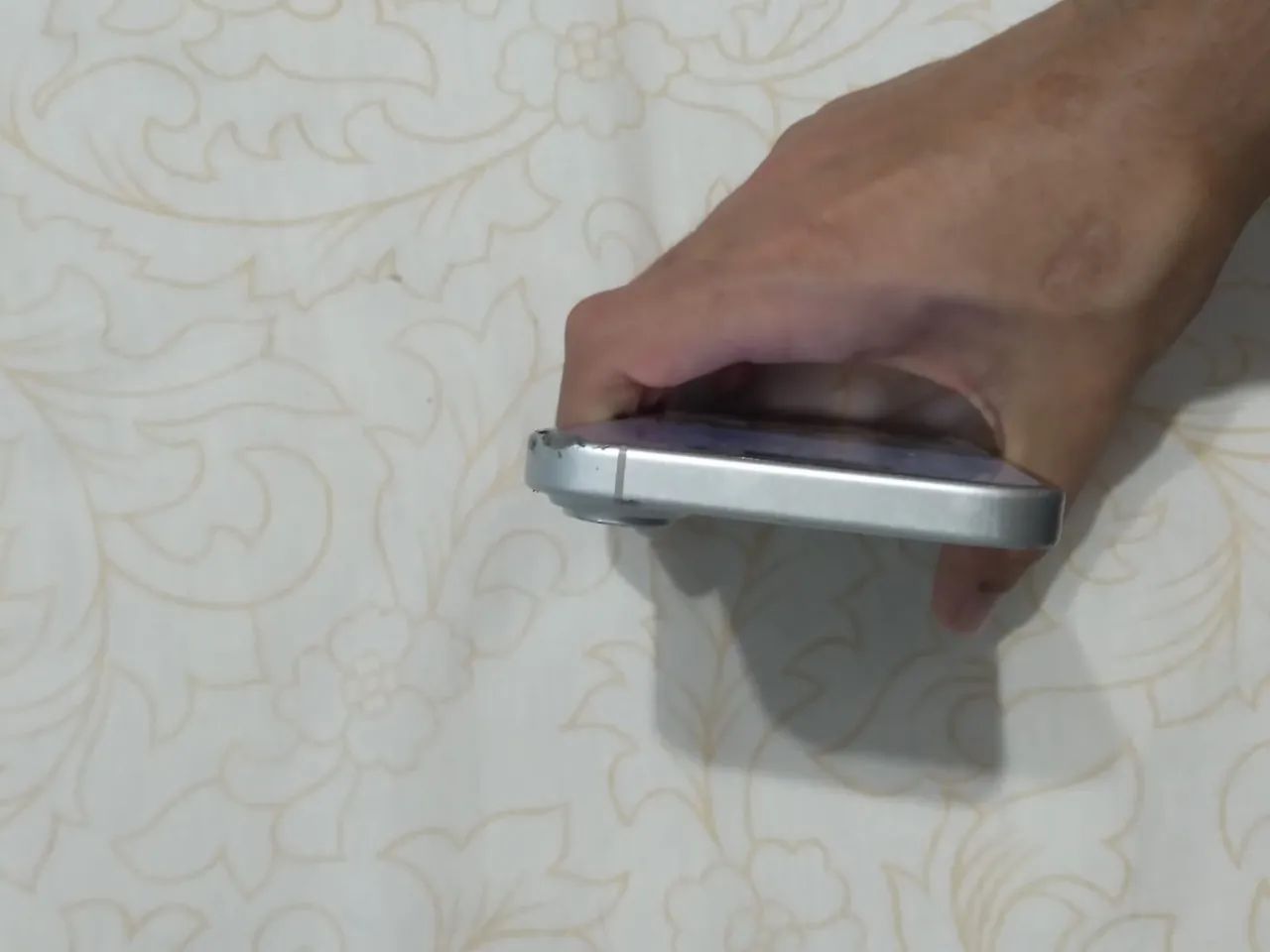 Vendo iPhone 16 - Foto 3