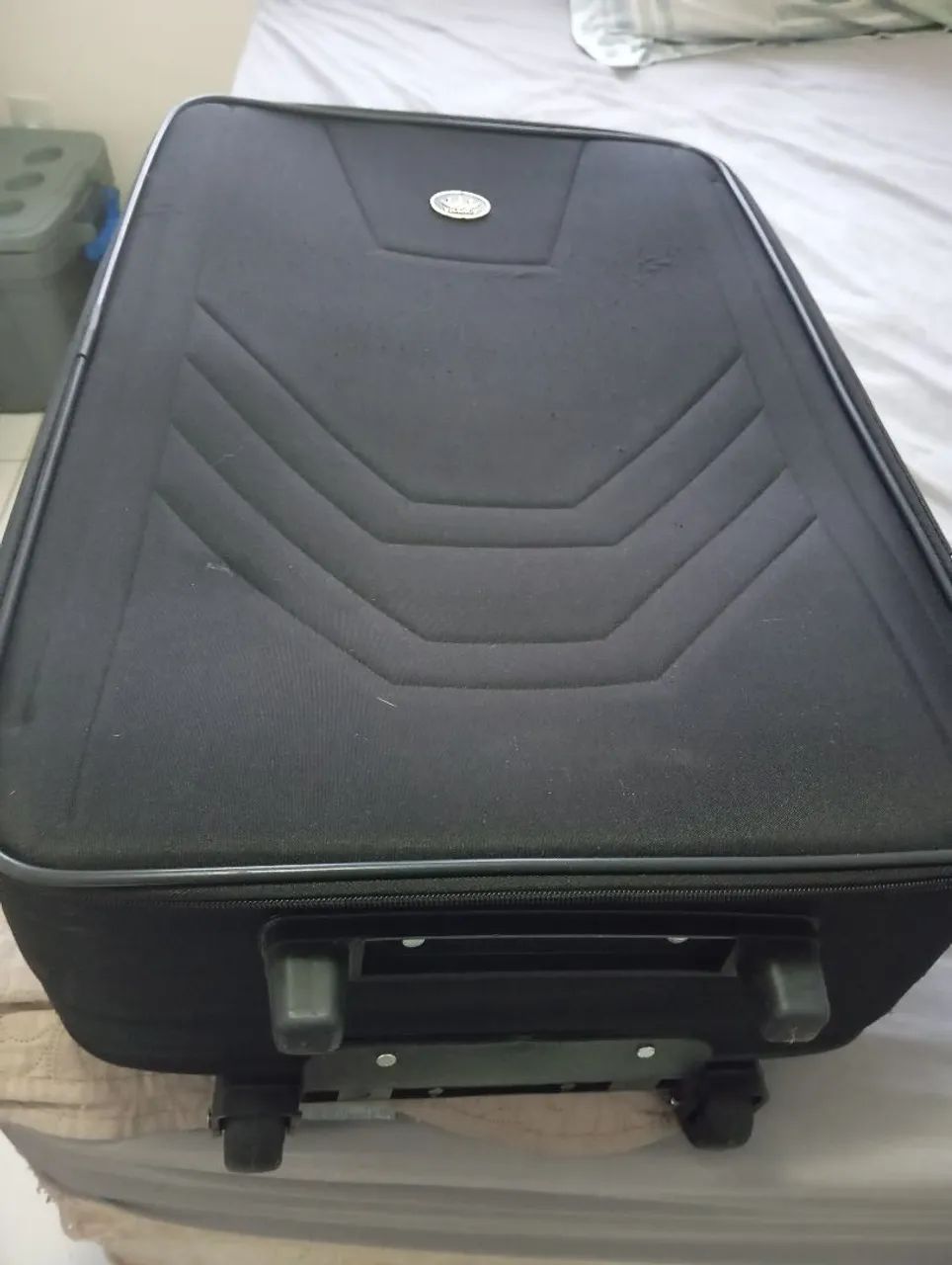 Mala 32kg em tecido na cor preta- R$125 - Foto 5