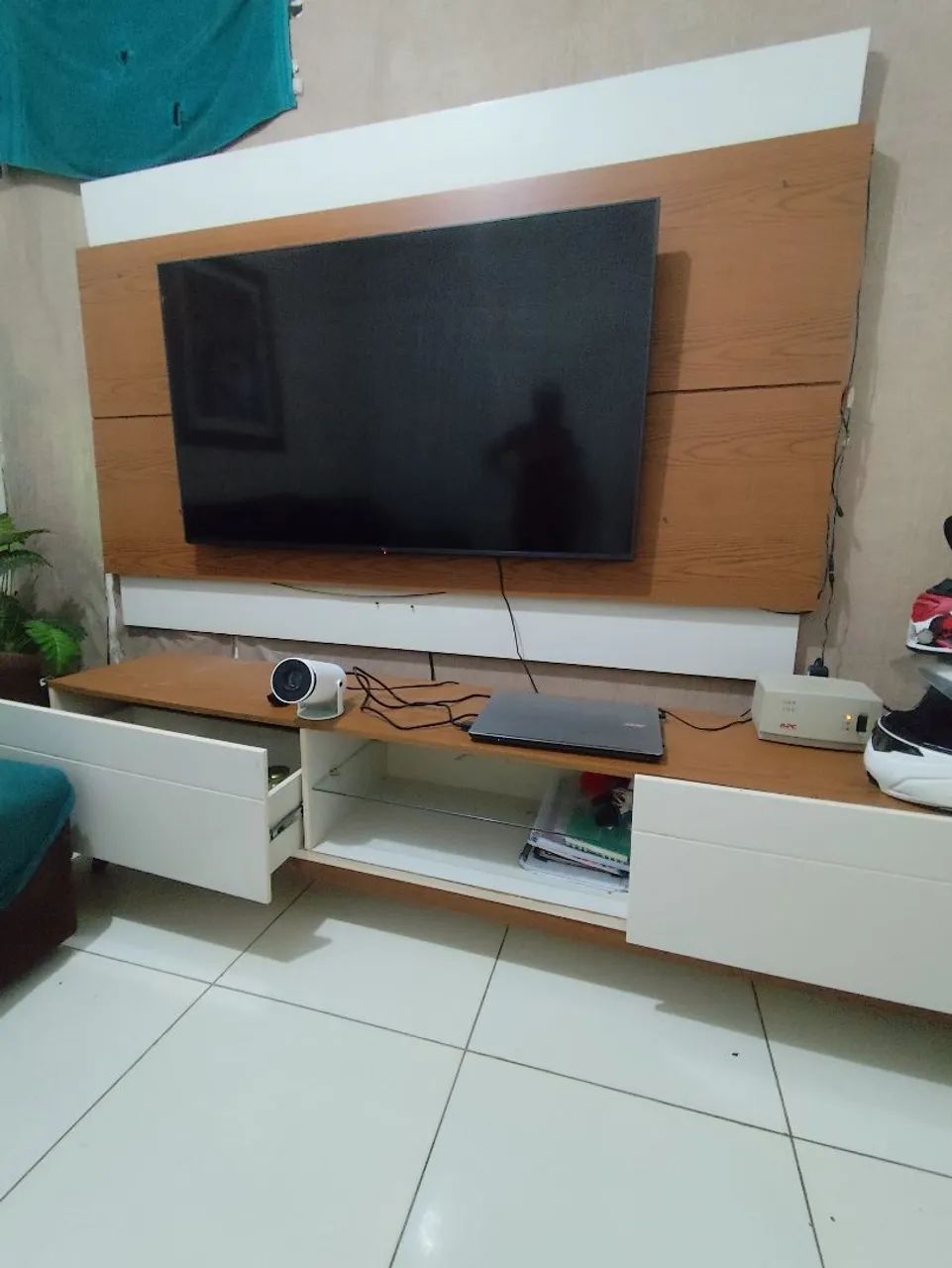 Rack com painel 