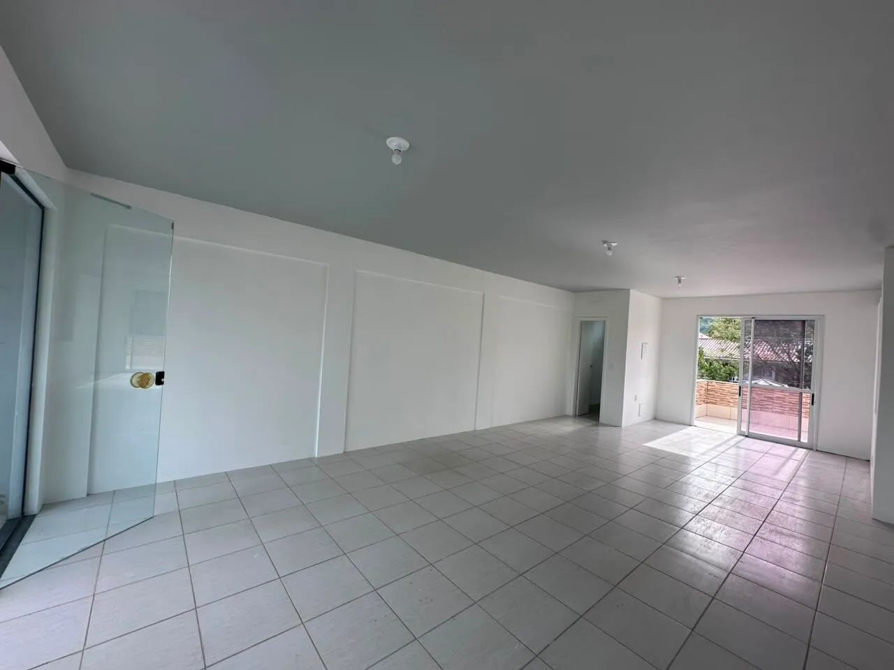 Sala comercial em Campeche Leste, Florianópolis/SC - Foto 4
