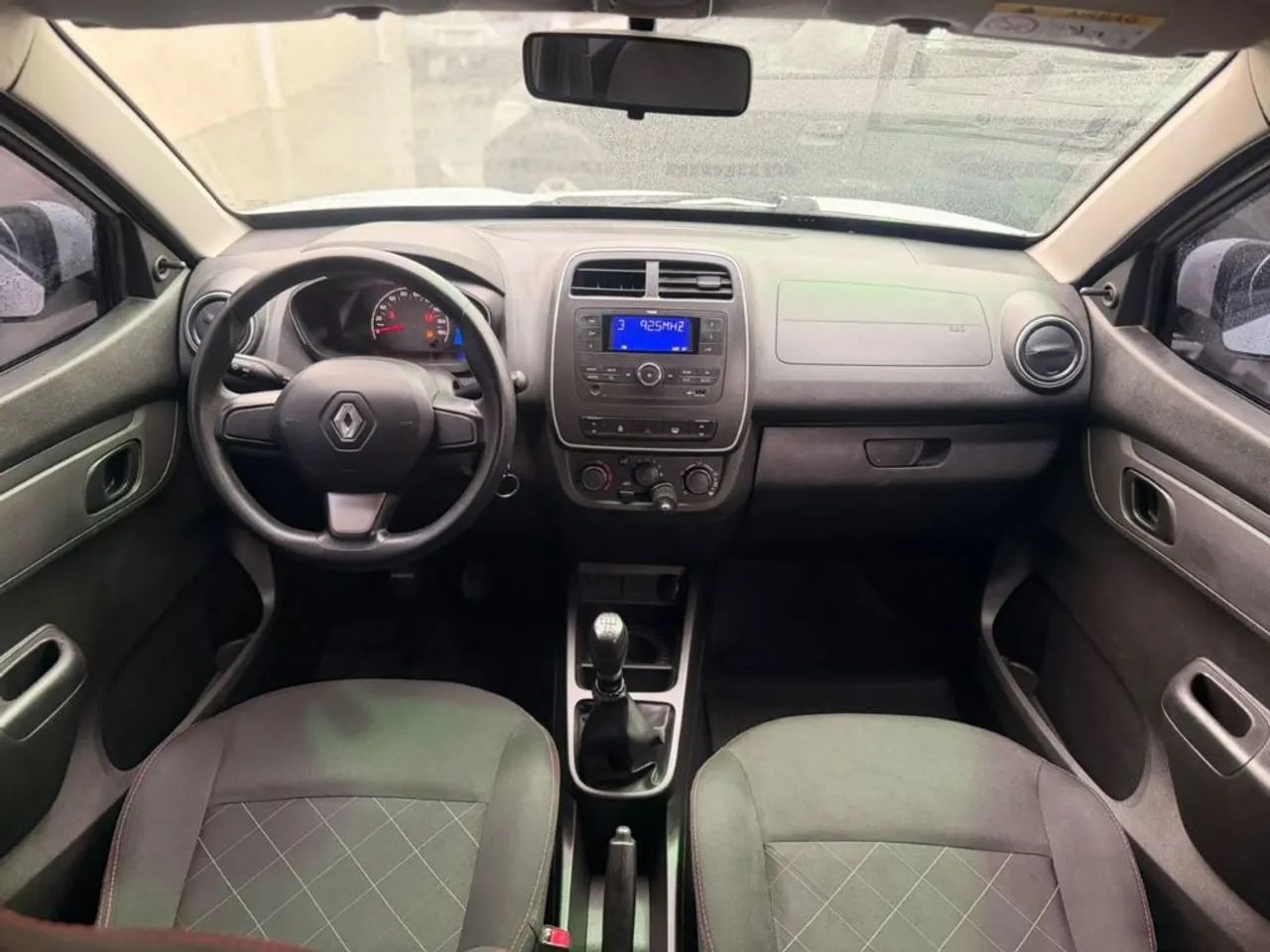 Renault Kwid 1.0 Zen 2022 - Foto 2
