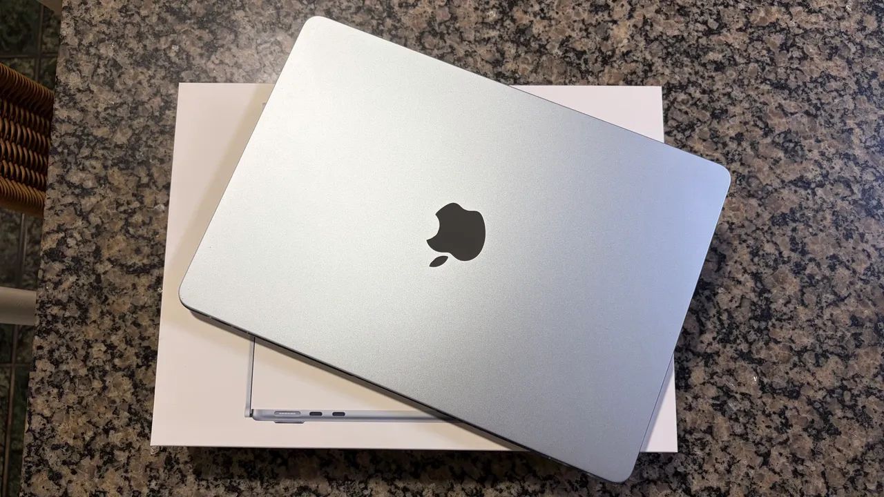 Macbook M4