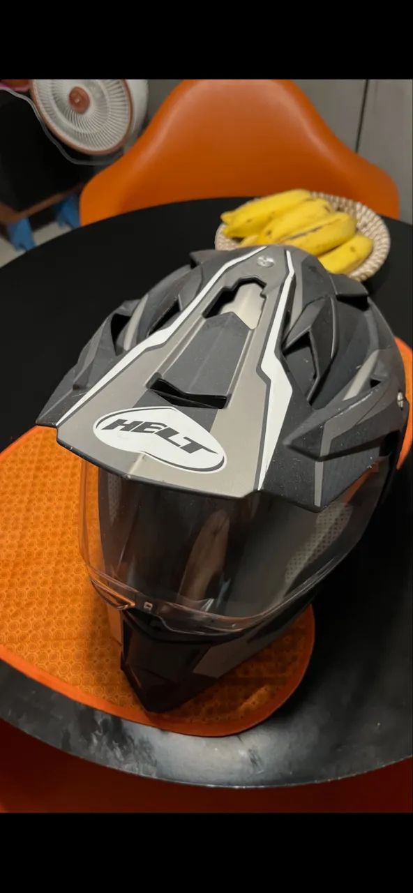 プペルページ2 Capacete 58 Cross Helt viseira dupla muito novo - Peças para motos