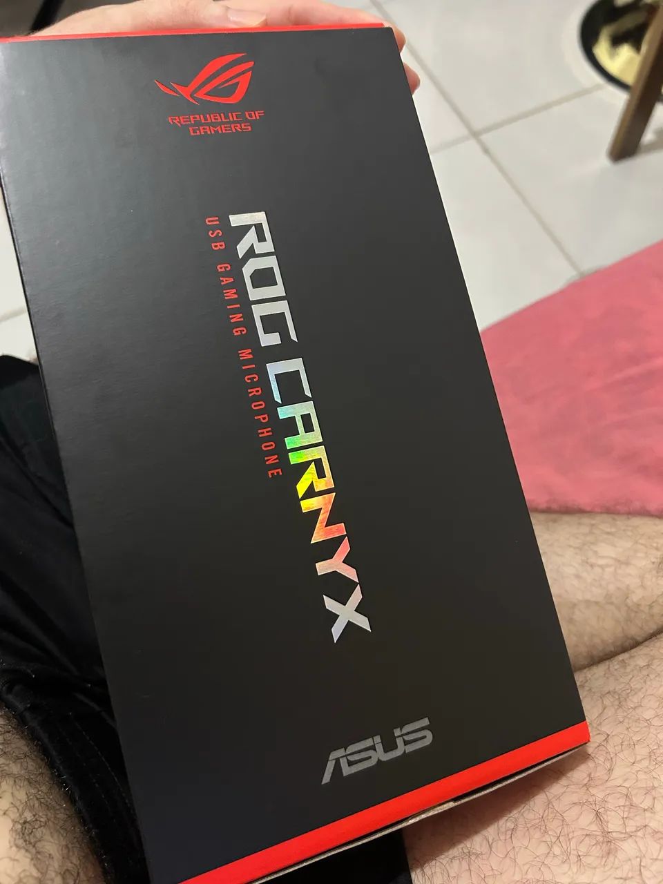 Microfone Rog Carnyx - nota fiscal + garantia e 4 meses de uso. - Foto 2
