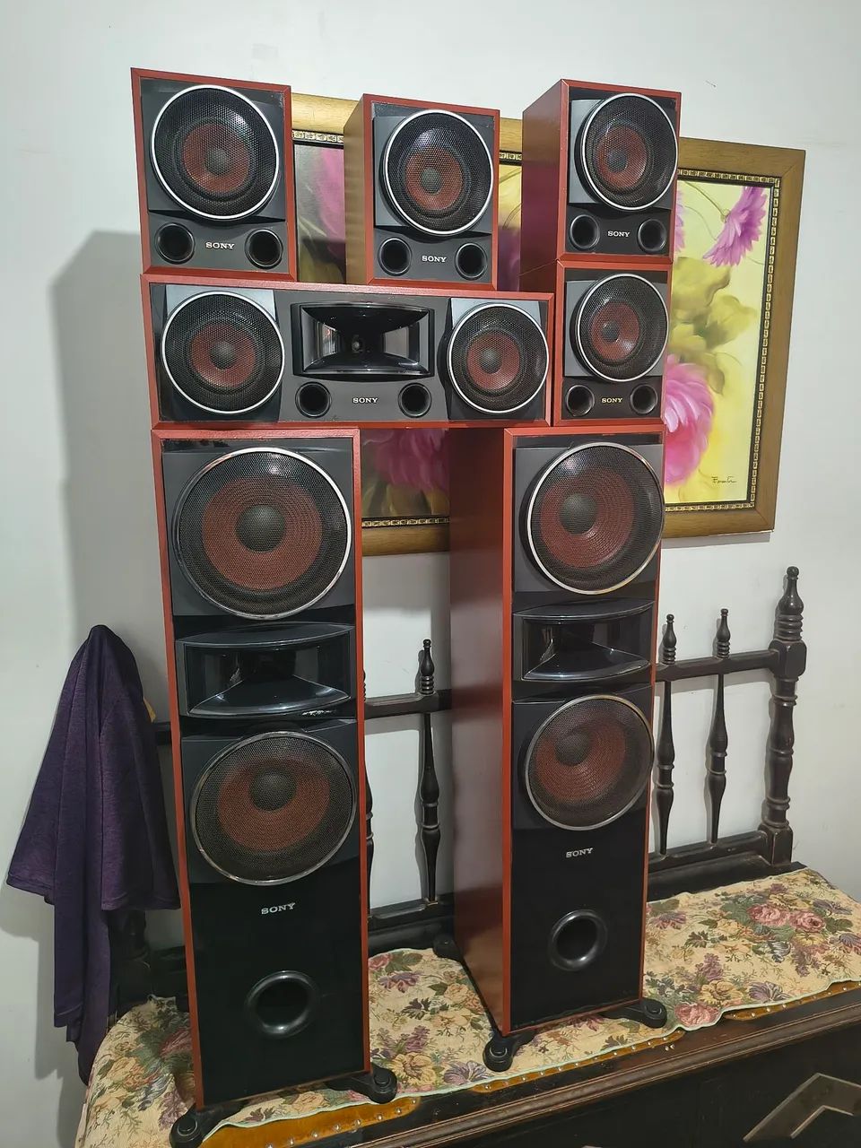 8 Caixa de som sony.