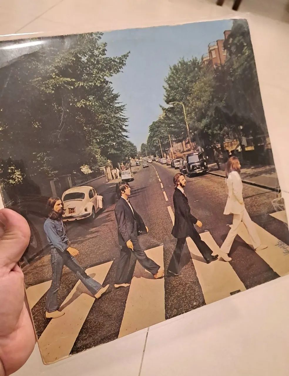Lote com seis discos de vinil dos Beatles - Foto 4