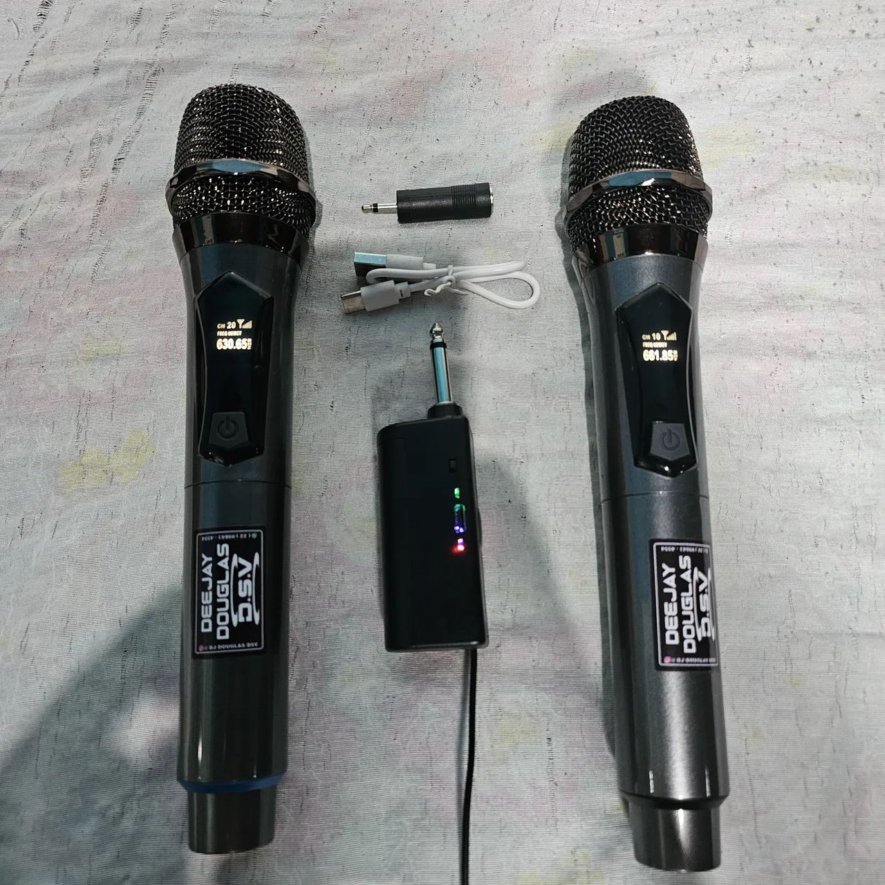 MICROFONE SEM FIO PARA FESTAS, KARAOKE KIT COMPLETO - Foto 2