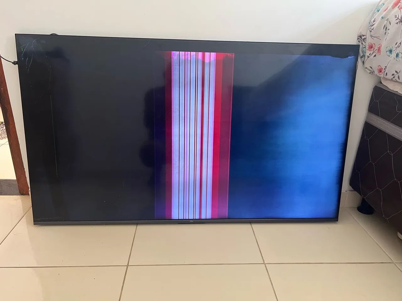 Vende se TV com defeito - Foto 2