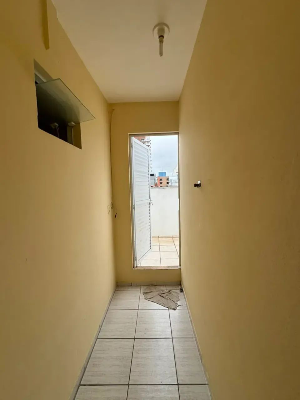 Kit-Net com 01 Dormitório no Centro de Itajaí - Foto 4