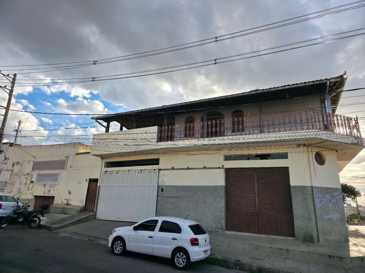 Vende-se Duas Casas e Três Lojas! - Foto 3