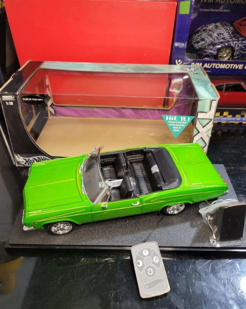 Miniatura 1:18 Hotwheels Chevy impala 1965