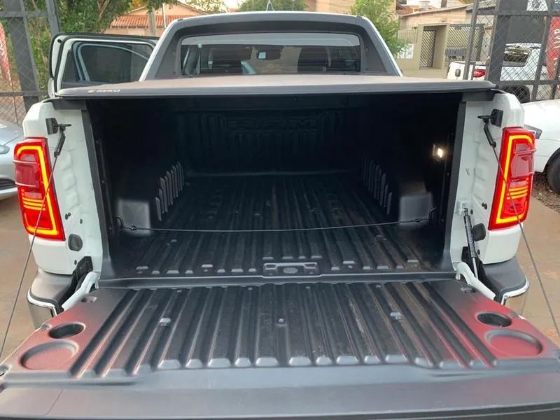Ram Rampage Lar. Hurr. 4 2.0 TB CD 4X4 Aut. 2024 - Foto 9