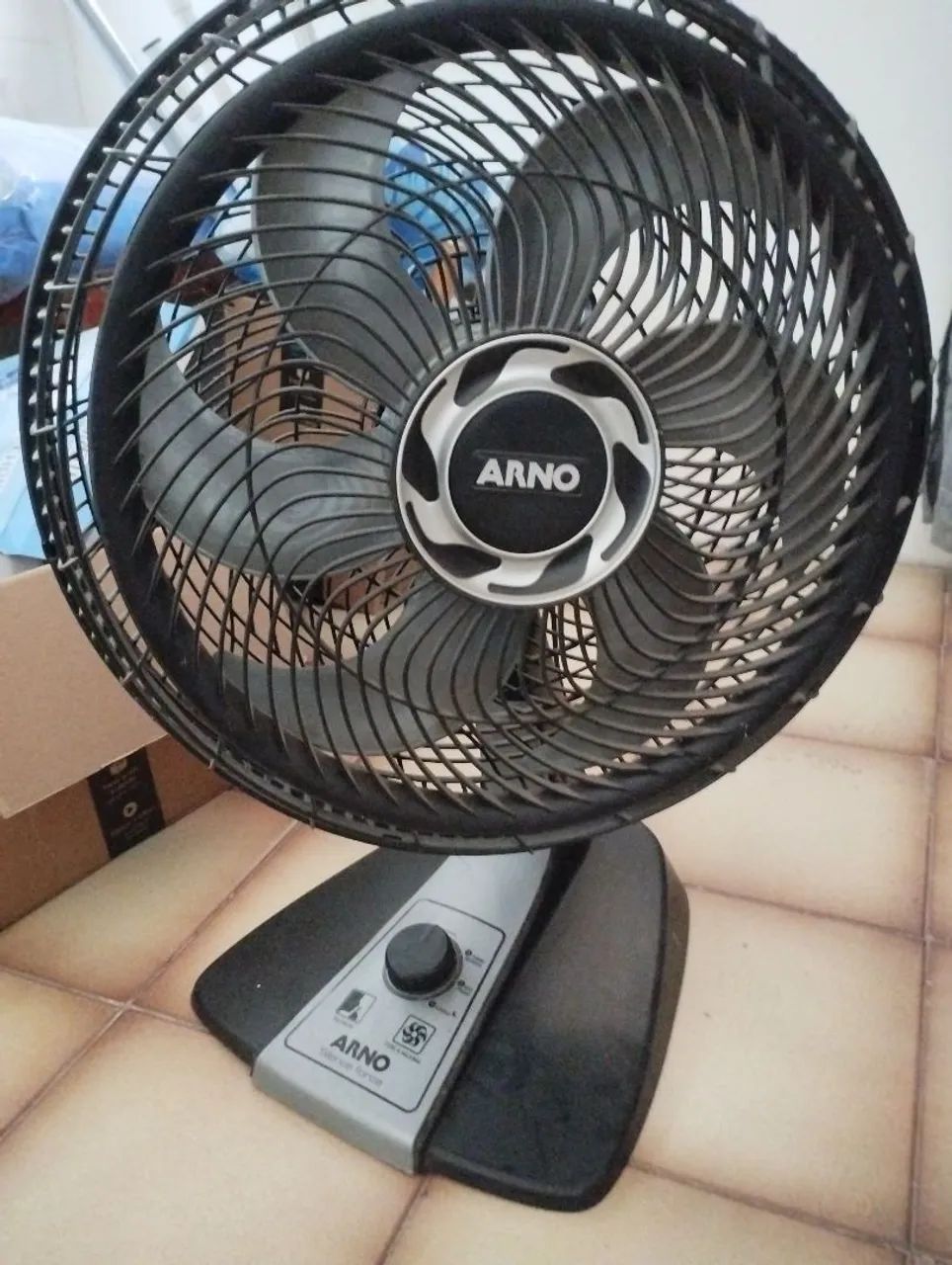 Ventilador de mesa 
