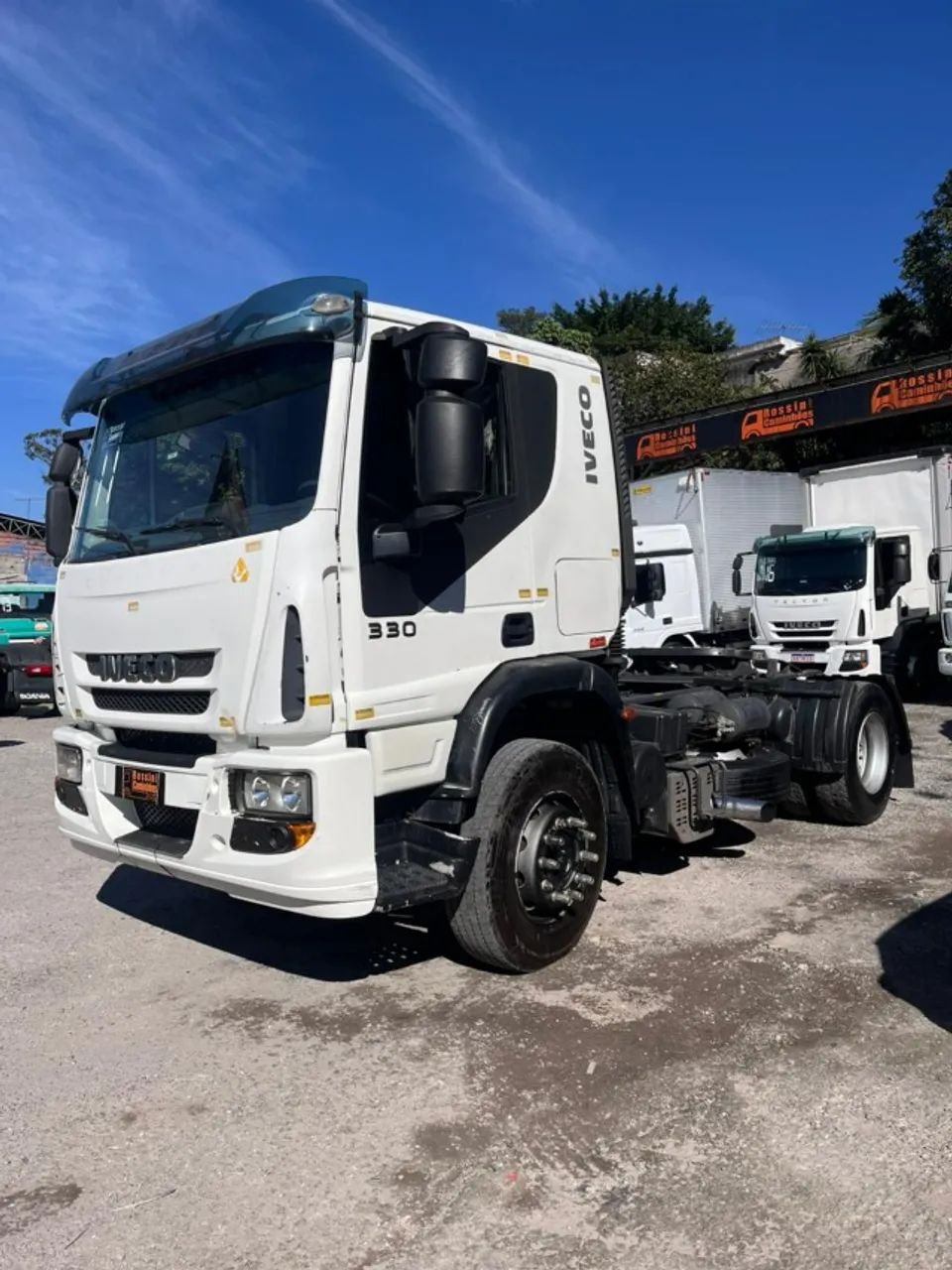 Iveco Cursor 330 2011 4x2 - Foto 2