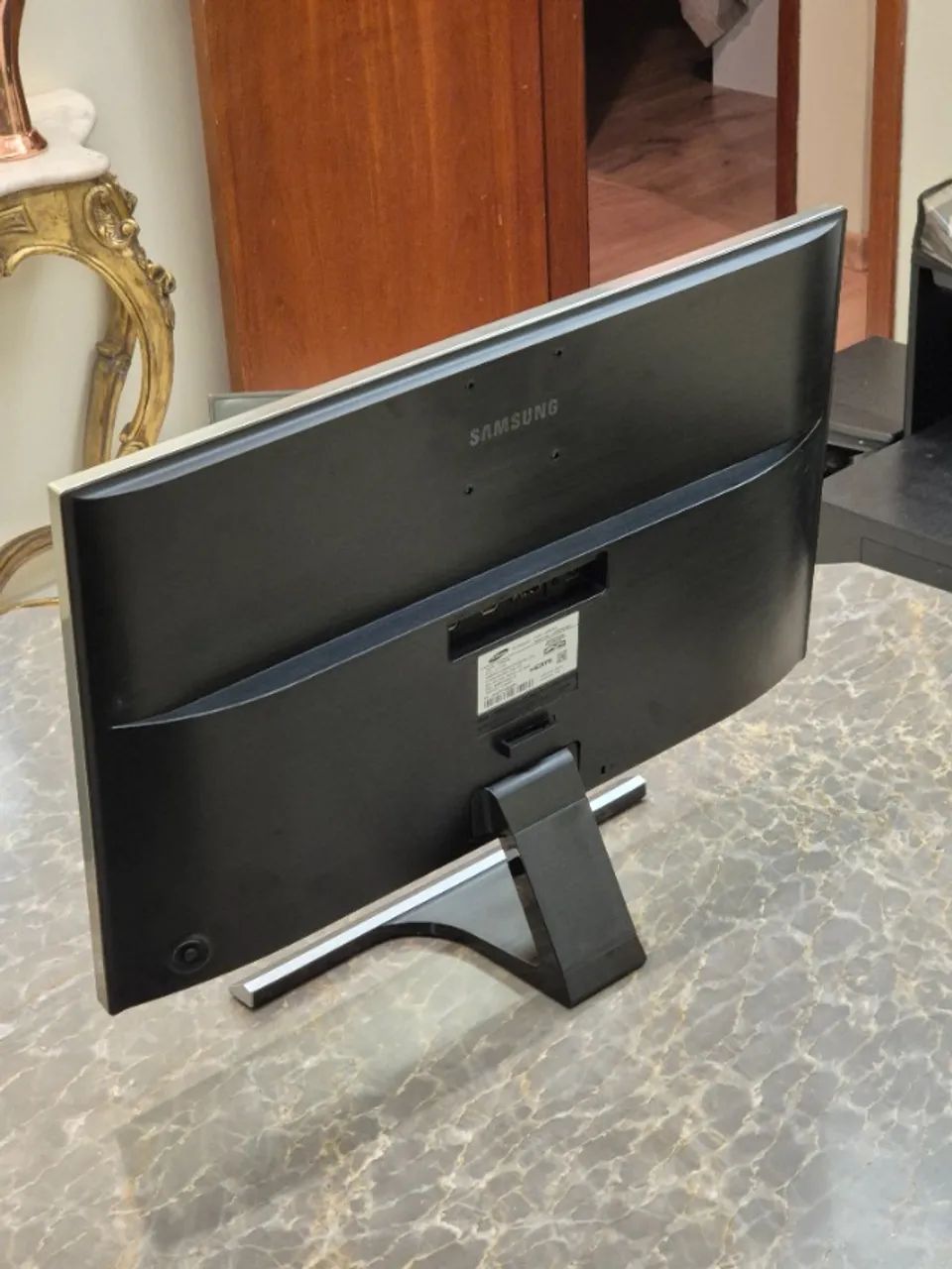 Monitor Led Uhd Samsung 28 Pol 4k Amd Freesync U28e590d - Foto 4