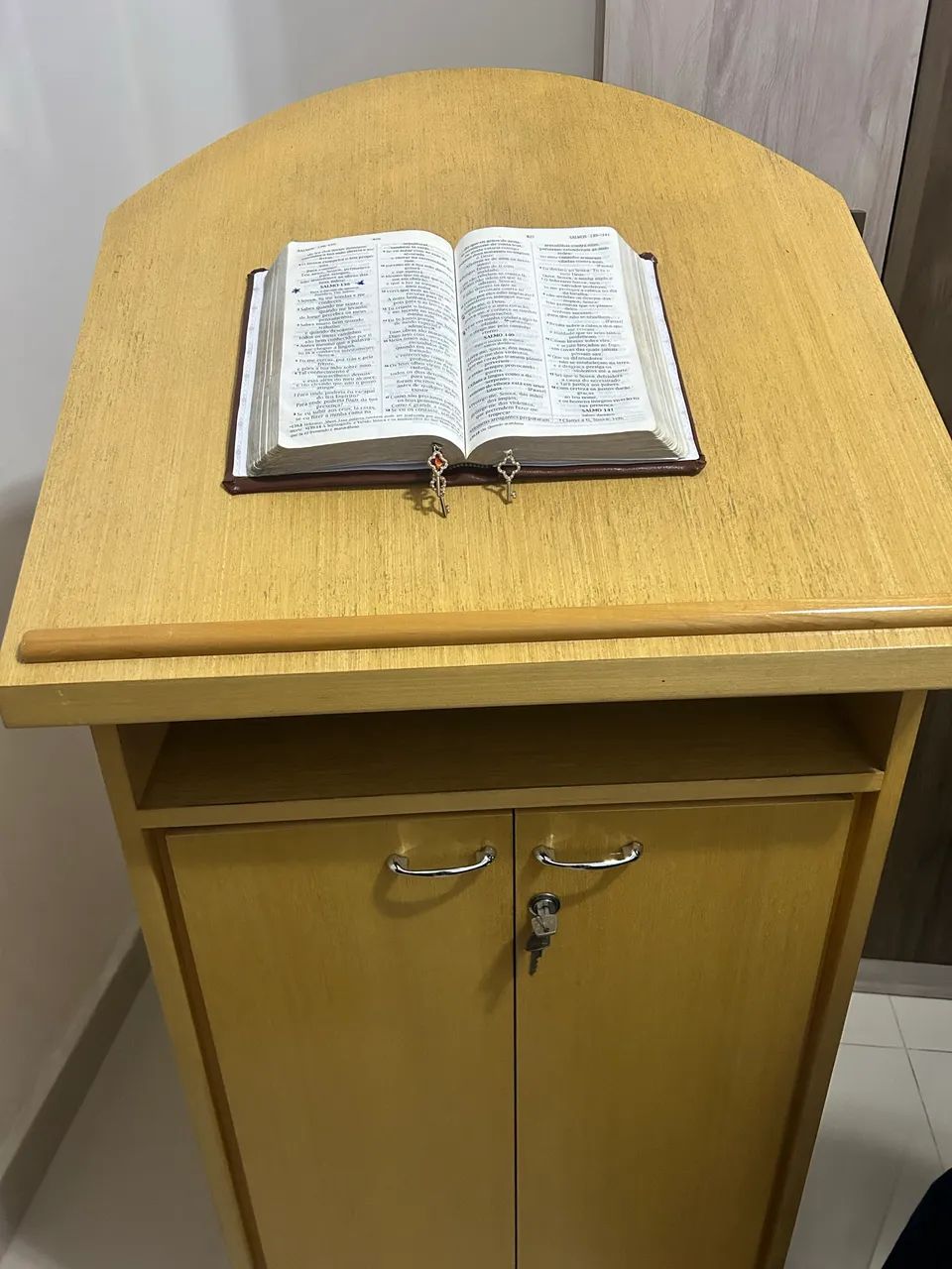 Púlpito para igreja / palestras - Foto 5