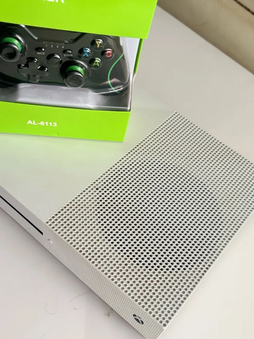 Xbox One S em ótimo estado - Foto 3