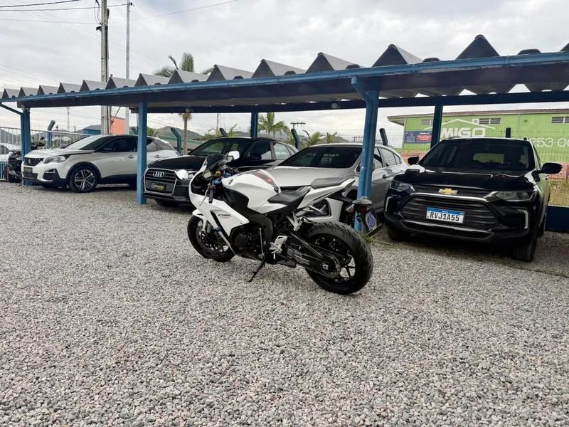 Cbr 1000 Rr Fireblade - Foto 4