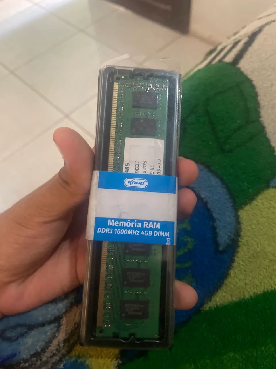 MEMÓRIA 4g, NUNCA USADA, ESTÁ TOTALMENTE NOVA DENTRO DA CAIXA! - Foto 4