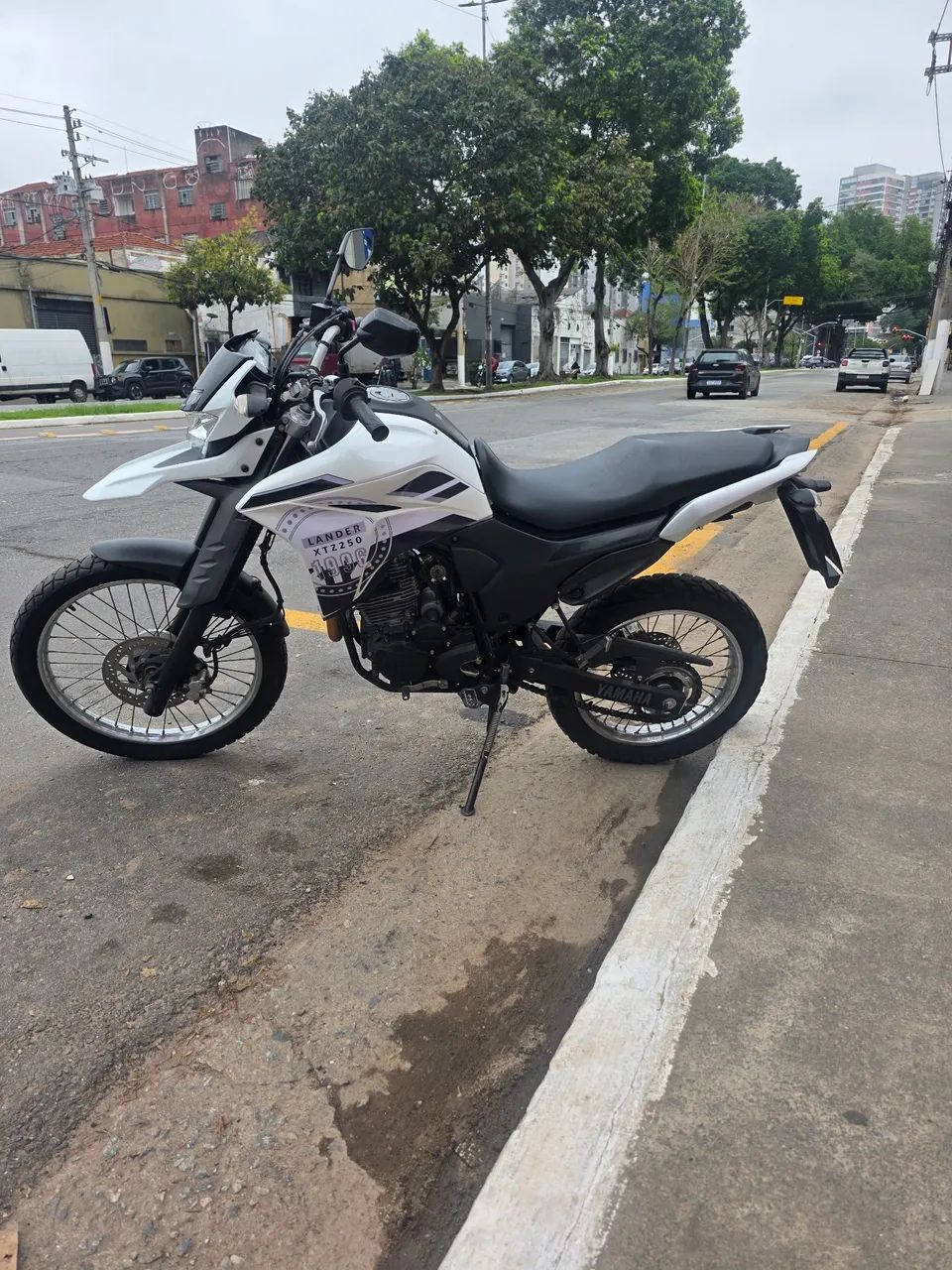 Xtz lander 250 2023
