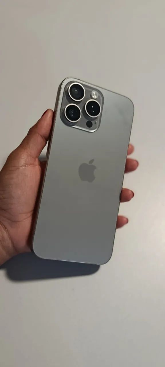 iPhone 15 Pro Max 256GB - Cinza - Excelente Estado - Foto 2