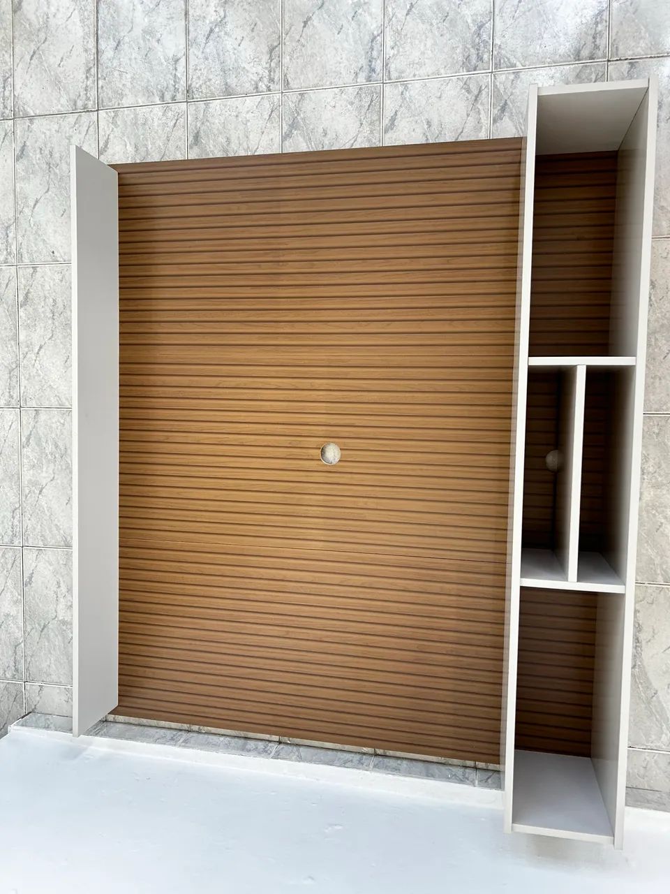 Painel para TV de até 43 polegadas 